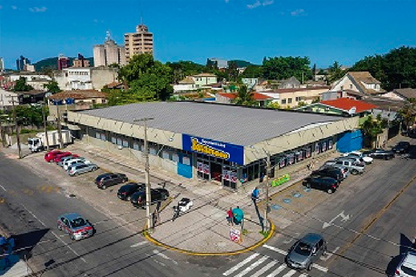 Supermercados Bavaresco - Vende mais porque vende por menos!