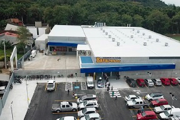 Supermercados Bavaresco - Vende mais porque vende por menos!